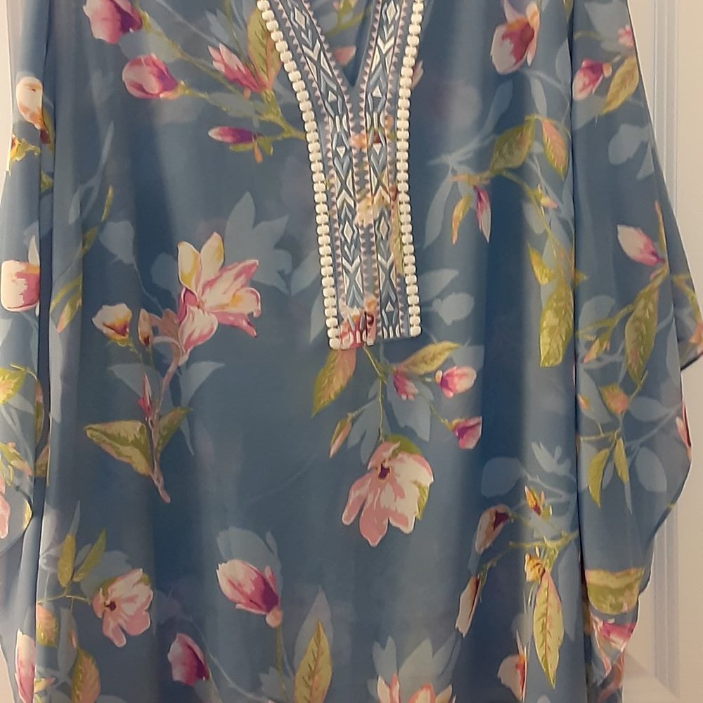 Belle by Kim Gravel Magnolia Print Blouse Tank Set